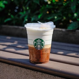 Starbucks nâng cao trải nghiệm cà phê lạnh